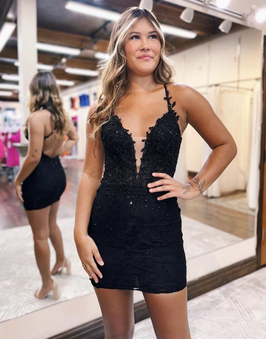 Black Spaghetti Straps Cross Back Short Tight Homecoming Party Dress