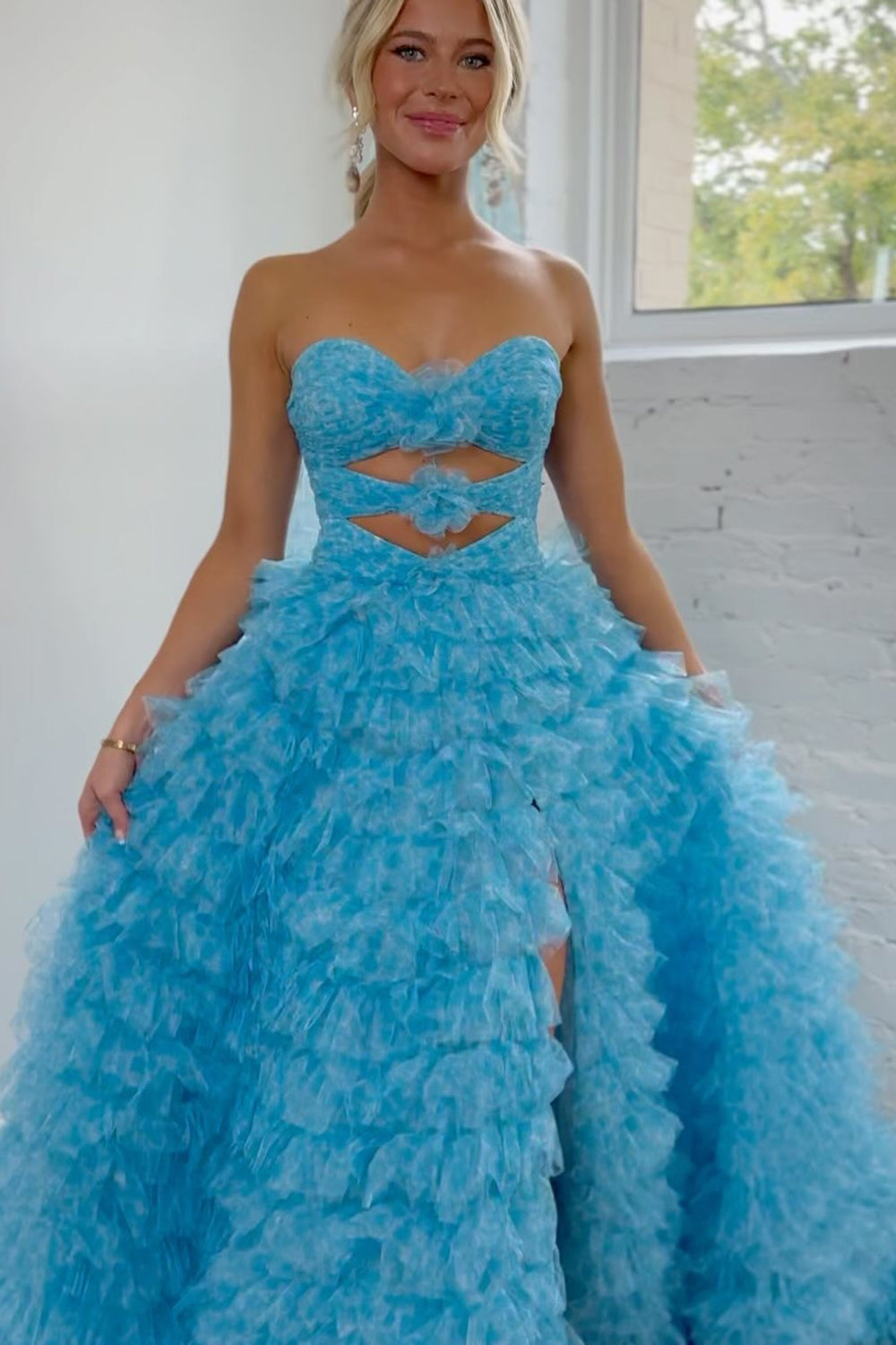 Blue Cute A-Line Sweetheart Long Tiered Tulle Prom Dress With Split