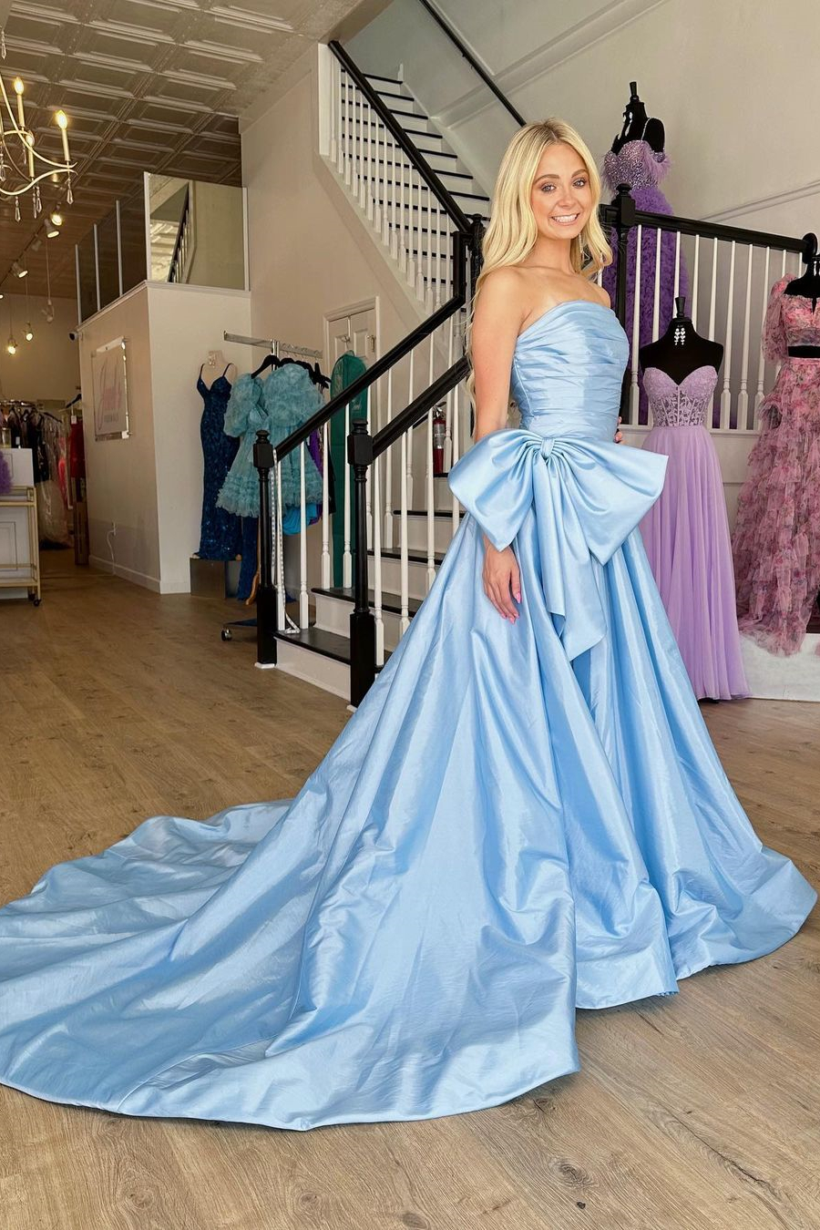 Elegant Light Blue A-Line Strapless Zipper Satin Prom Dress With Bowknot
