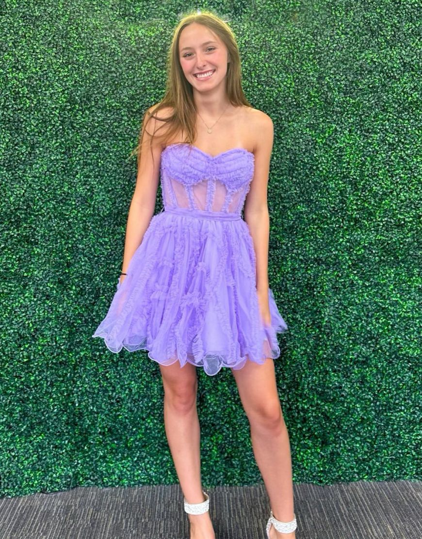 Pretty Strapless Tulle A-Line Short Homecoming Dress With Belt