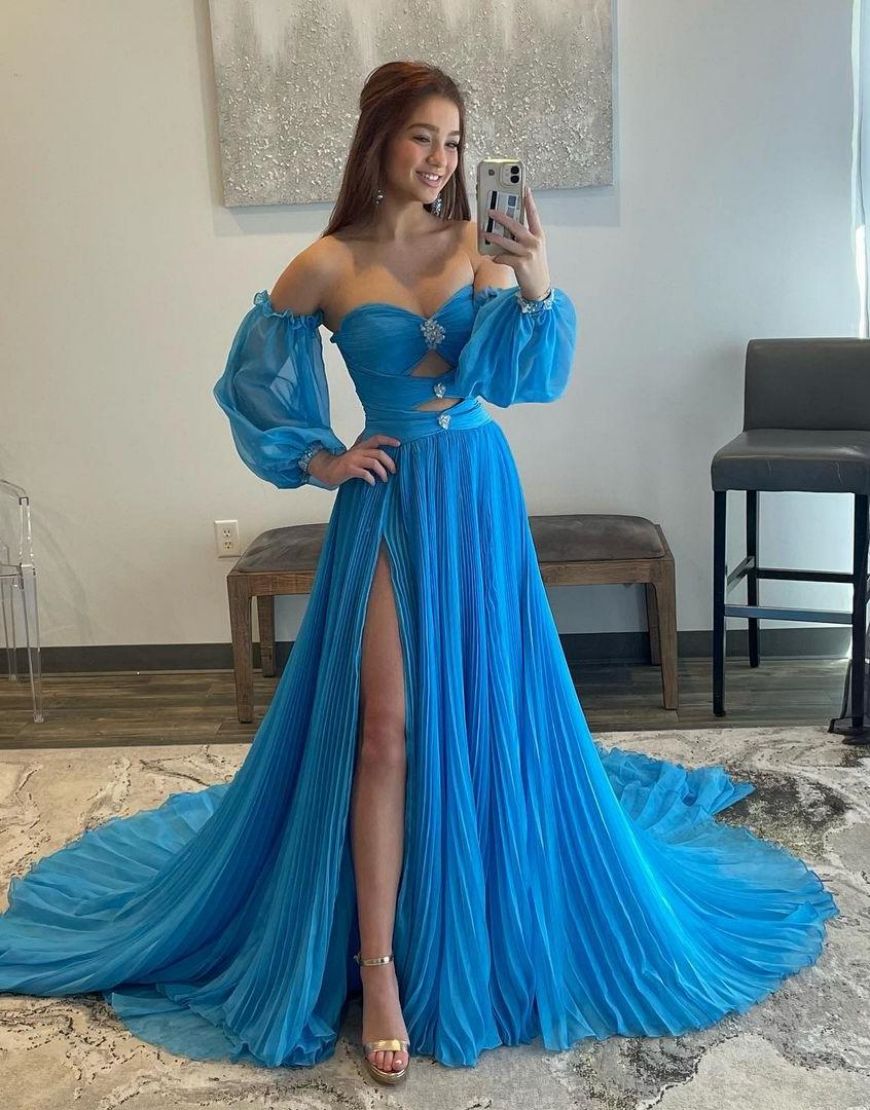 Elegant A-Line Court Train Prom Dress With Detachable Sleeves