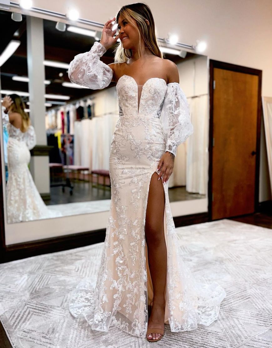 Elegant Deep V-Neck Long Prom Dress With Sleeves