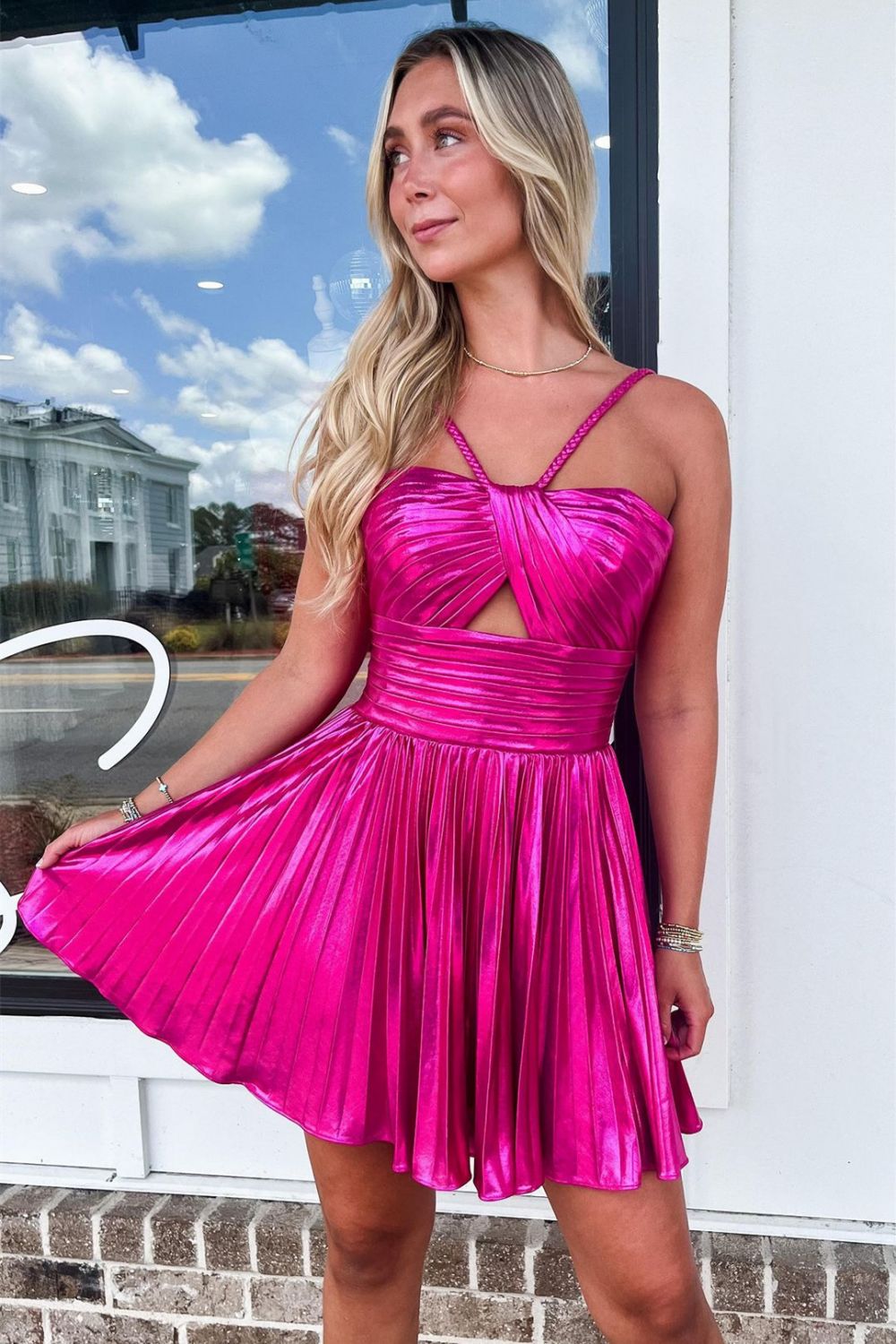 A-Line Halter Neck Zipper Back Short Metallic Homecoming Dress