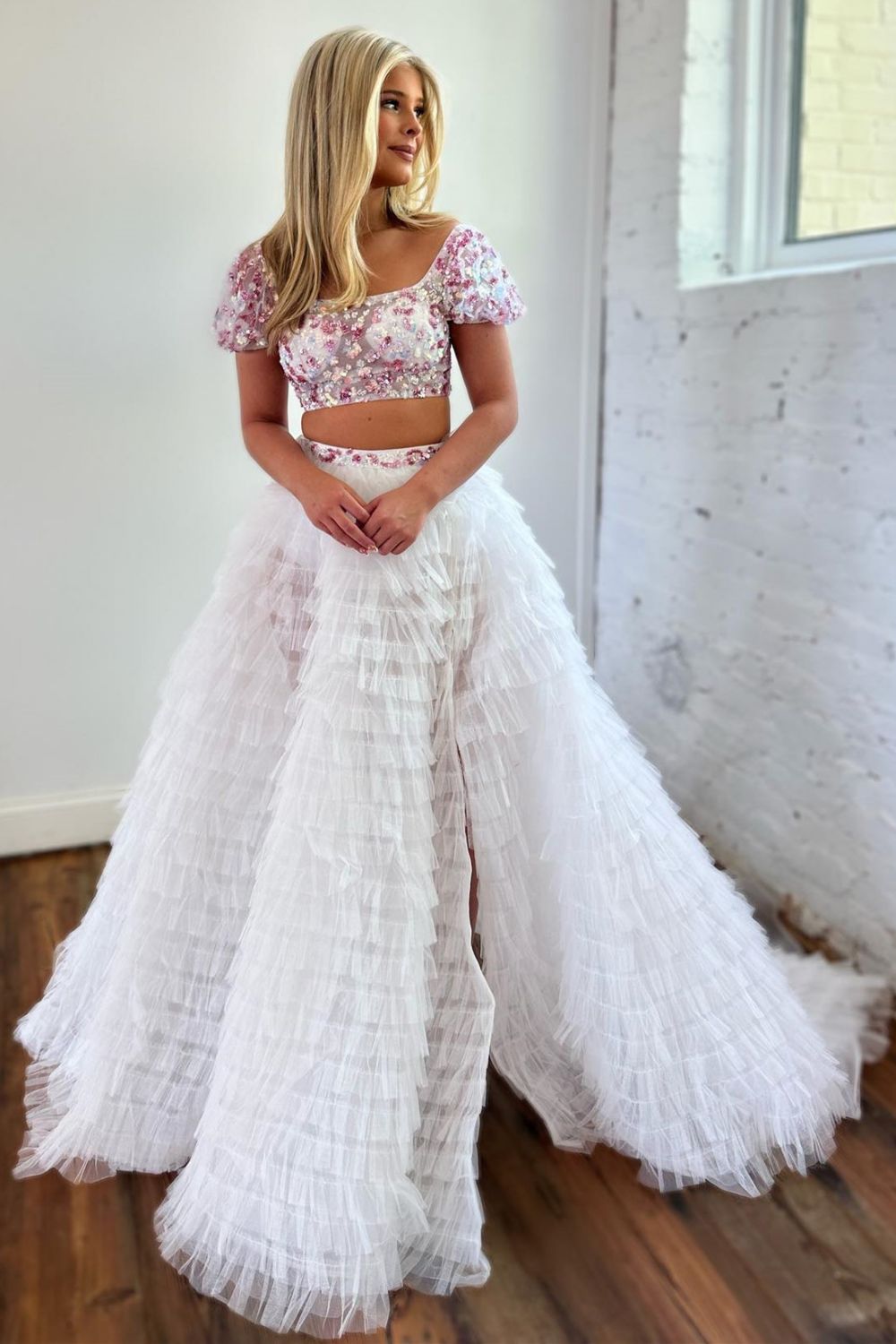 Sweet A-Line Two Pieces Cap Sleeves Long Tulle Prom Dress With Split