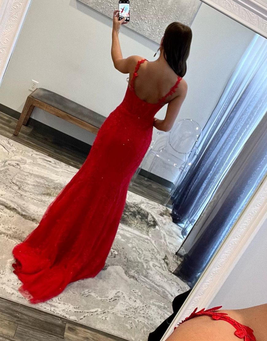 Red Mermaid Spaghetti Straps Long Lace Prom Dress