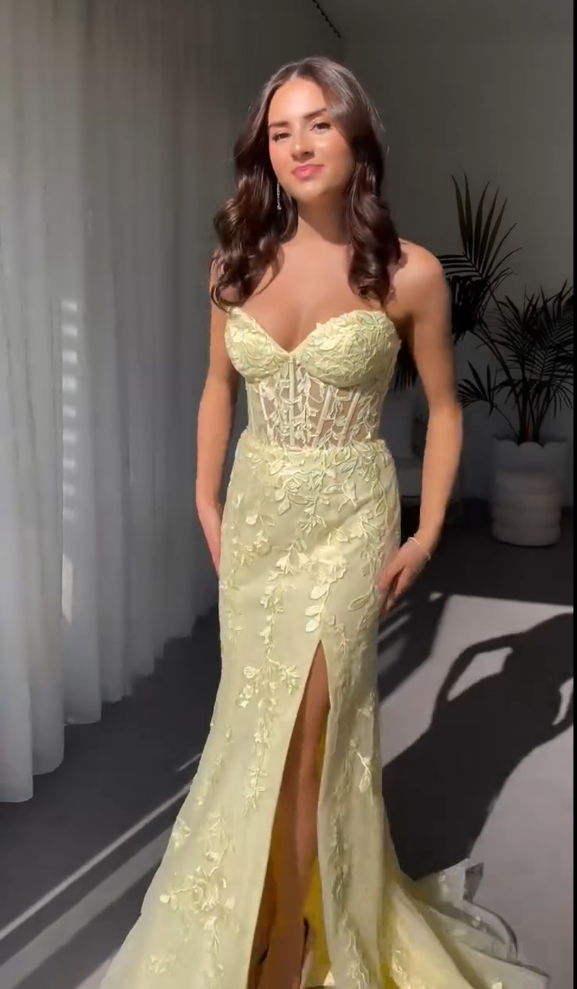 Mermaid Sweetheart Prom Dress With Appliques