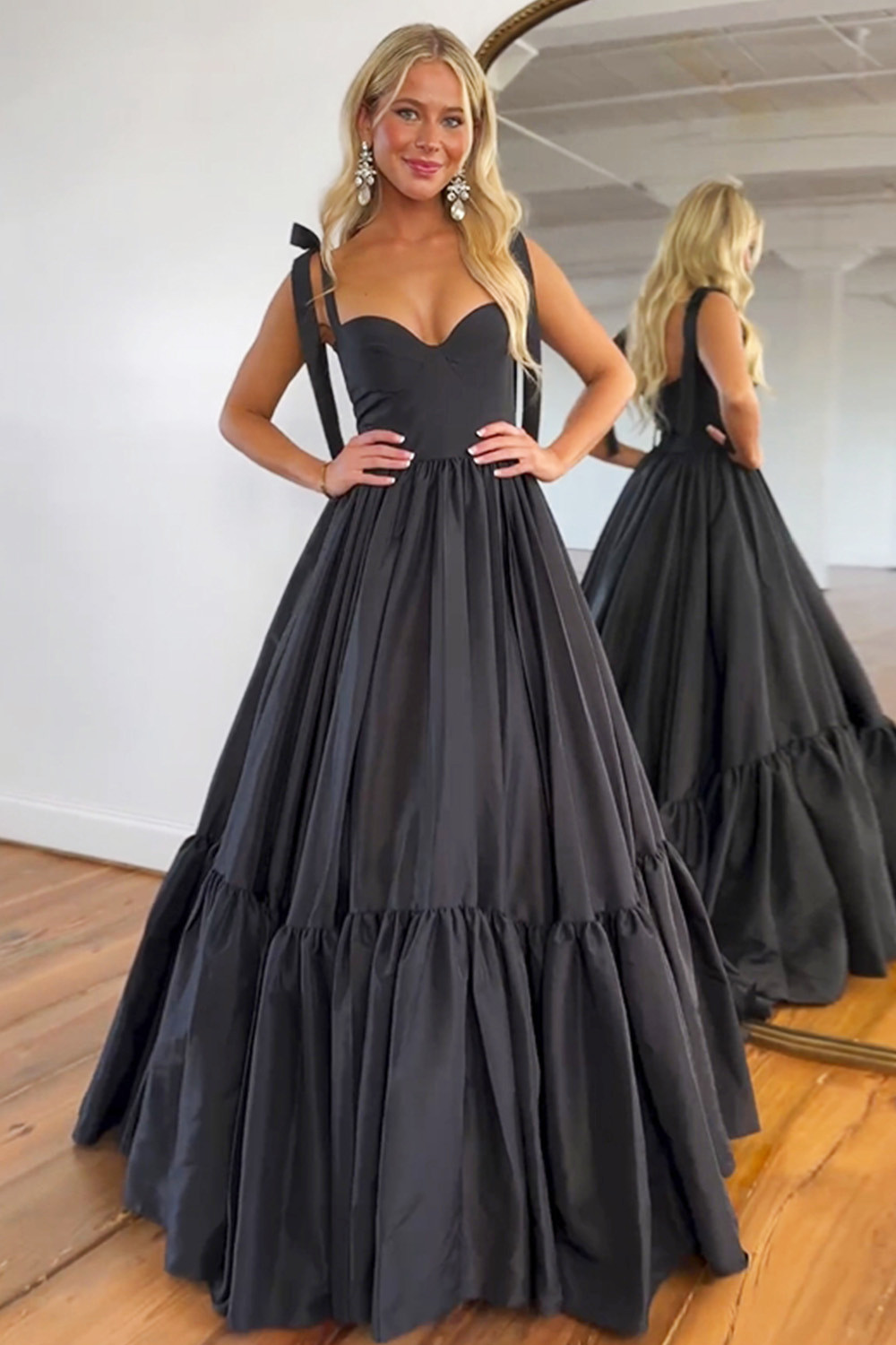 Sweet Black Princess A-Line Tie Straps Long Satin Prom Dress
