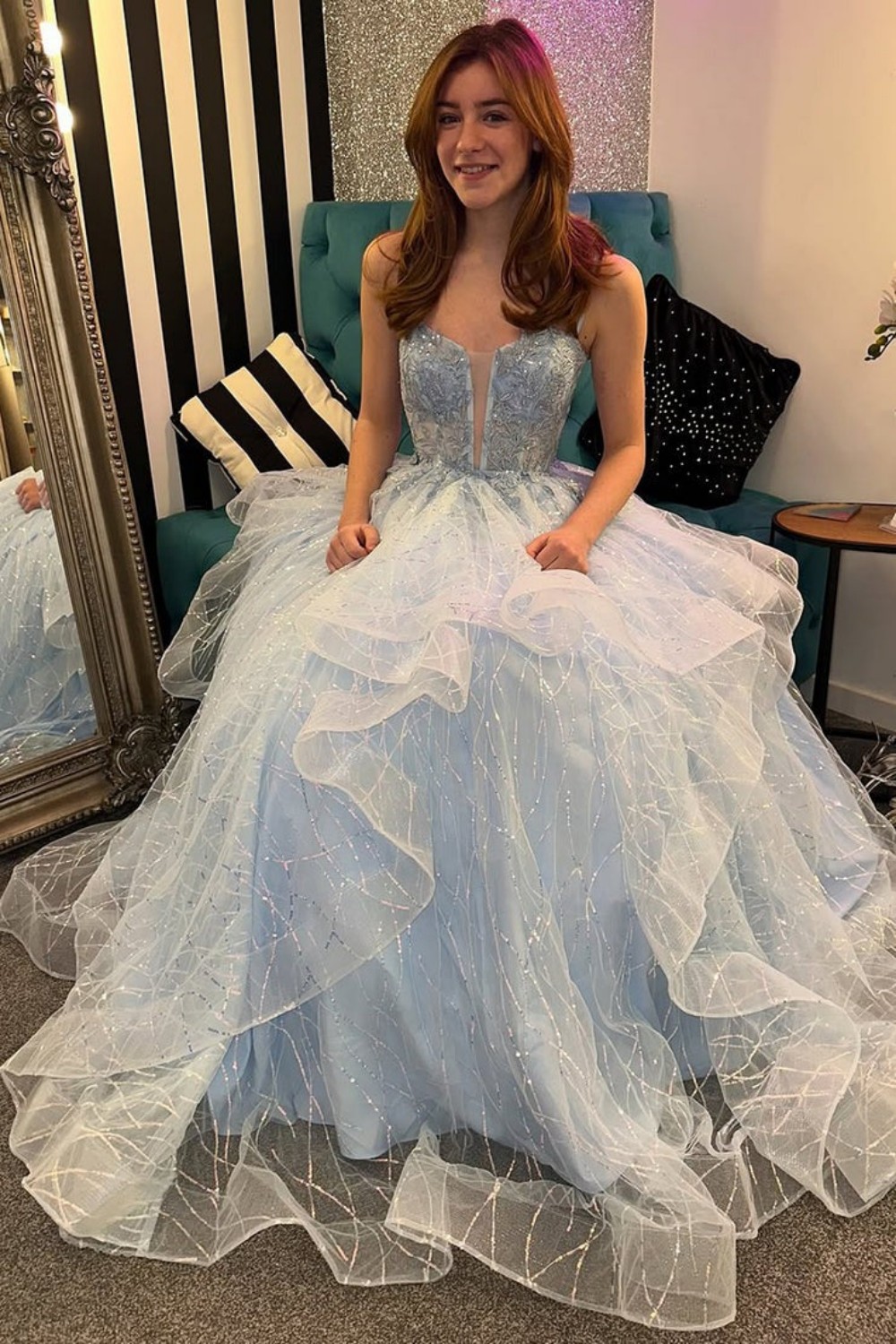 V-Neck A Line Pink Ruffled Tulle Prom Dresses