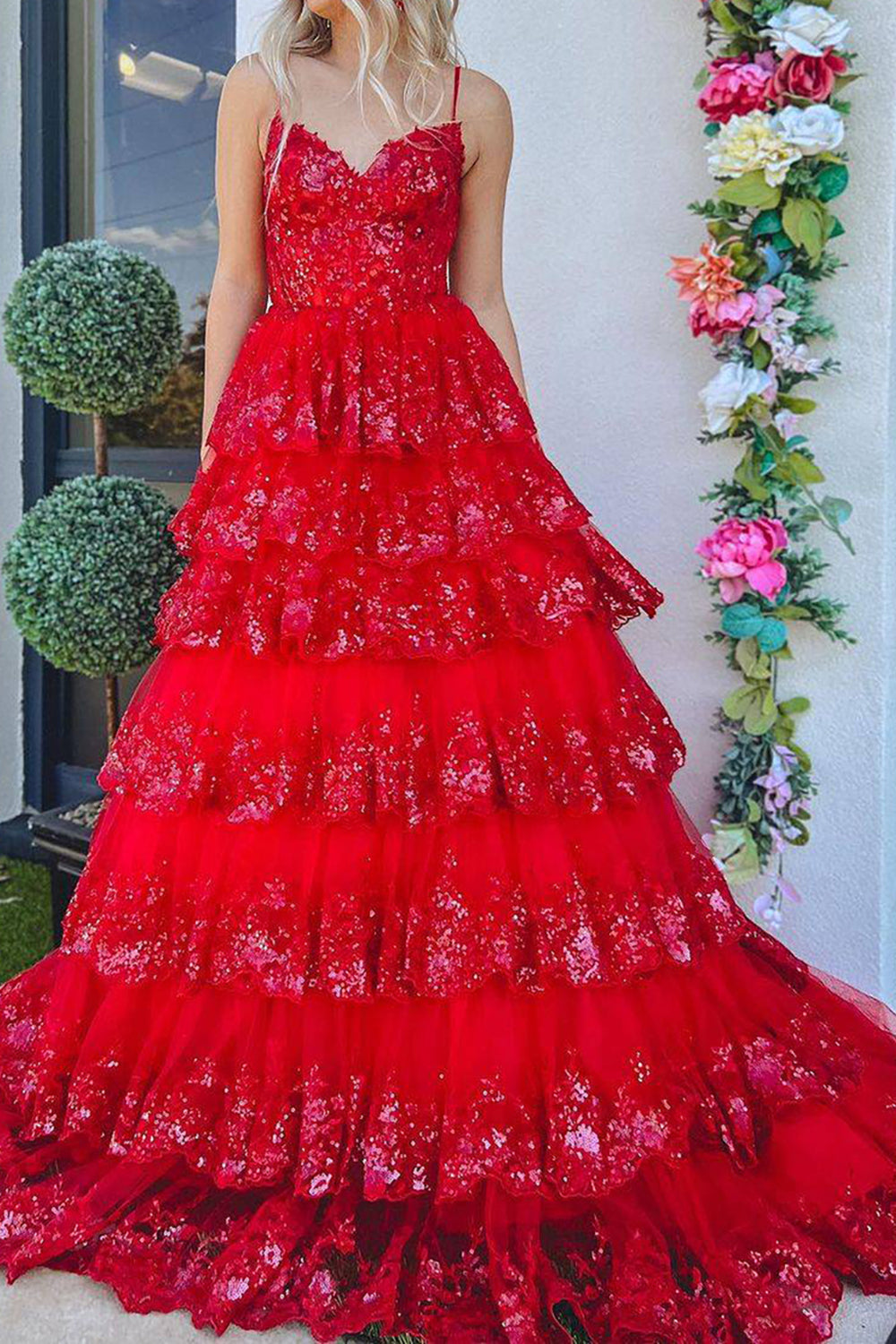 Sparkly Princess A-Line Spaghetti Straps Long Tiered Prom Dress With Appliques
