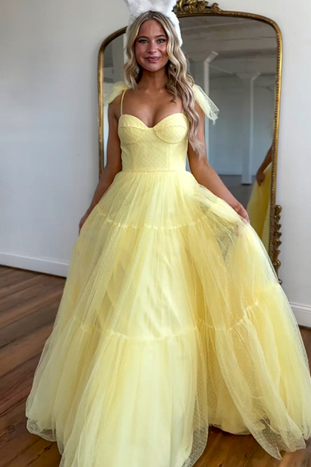 Yellow A-Line Tie Spaghetti Straps Long Tulle Prom Dress