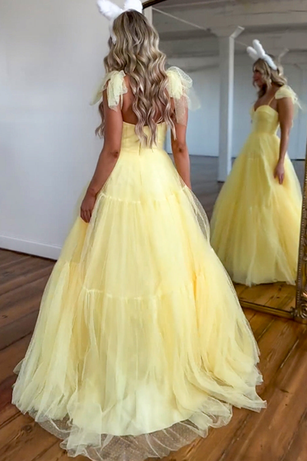 Yellow A-Line Tie Spaghetti Straps Long Tulle Prom Dress