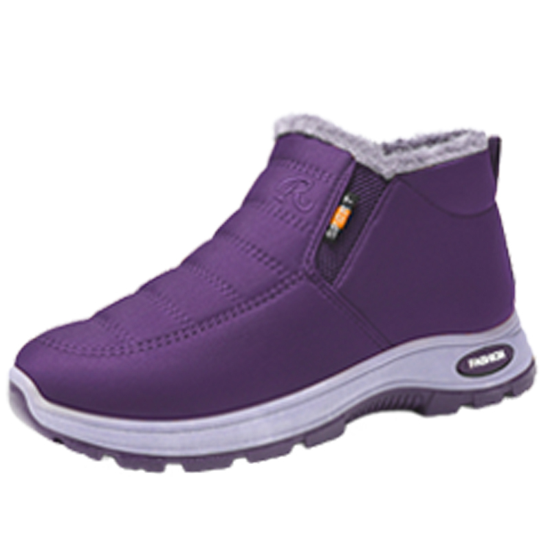 Gefütterte Schuhe für Männer und Frauen, die warm halten.