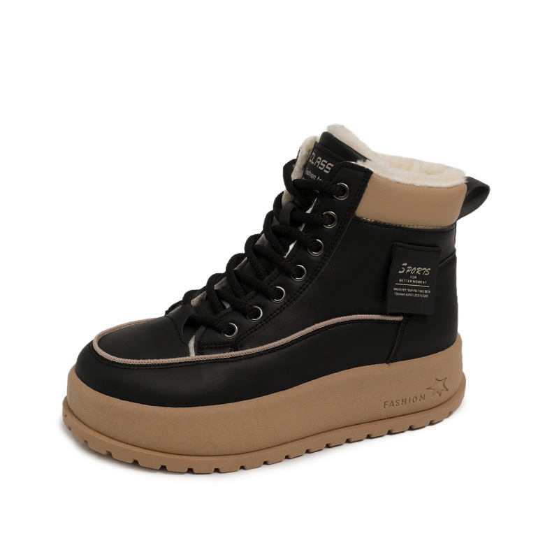 Damenstiefel mit dicker Sohle, Fleecefutter und hohem Schaft von Dr. Martens