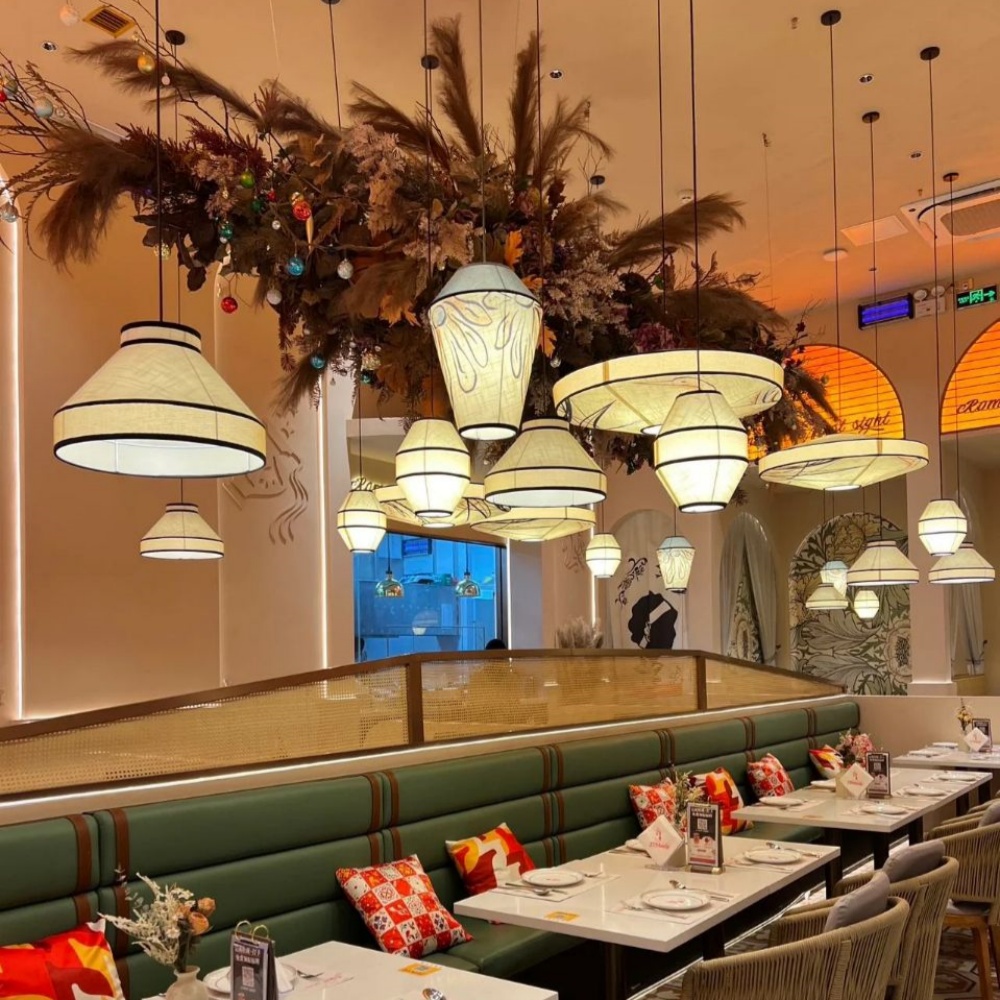 Wabi-sabi Creative Graffiti Pendant Light Restaurant Hotel Lamp