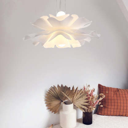 Lamppo Pendant Lights White Plastic Ceiling Light Metal Nordic Flower Chandelier Lighting