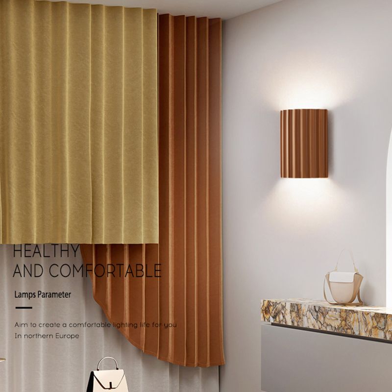 Modern Green Half-Cricle Resin Wall Sconce