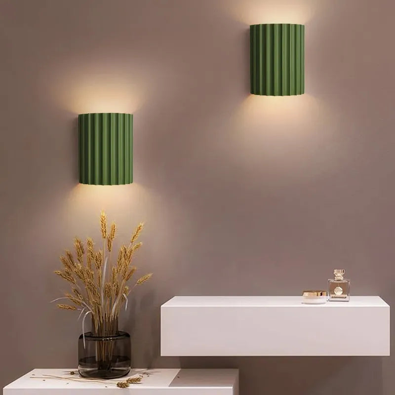 Modern Green Half-Cricle Resin Wall Sconce