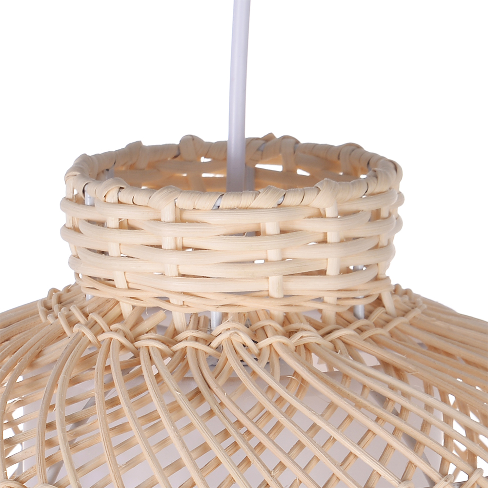 Natural Rattan Hollow Pendant Light Hand-woven Dining Room Decorative Lampshade