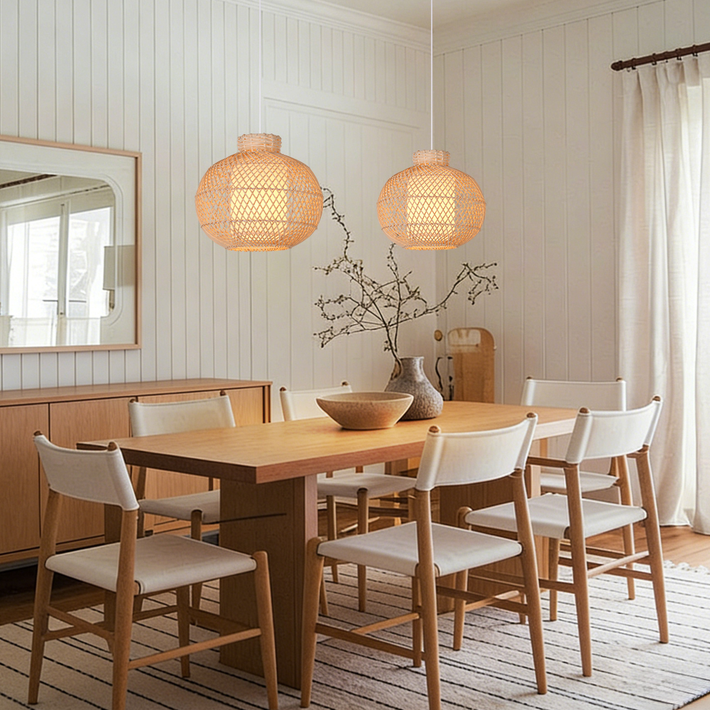 Natural Rattan Hollow Pendant Light Hand-woven Dining Room Decorative Lampshade