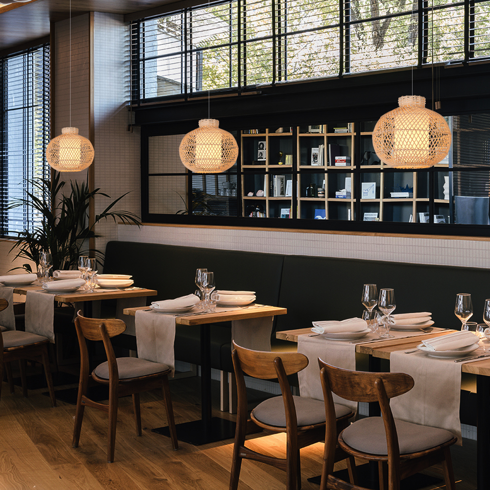 Natural Rattan Hollow Pendant Light Hand-woven Dining Room Decorative Lampshade