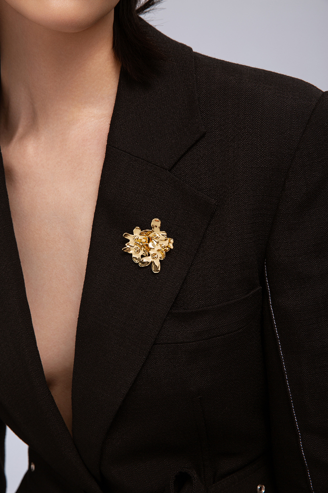 Hydrangea Collection Cluster Of Flowers Brooch