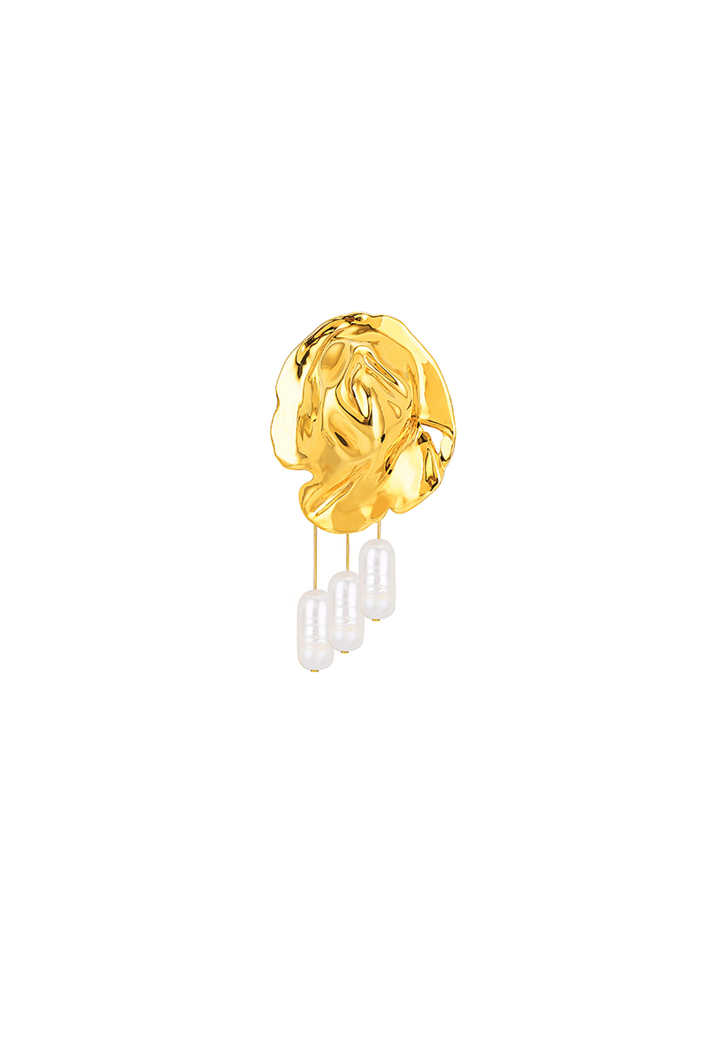 Shells Collection WithThree Pearls Brooch