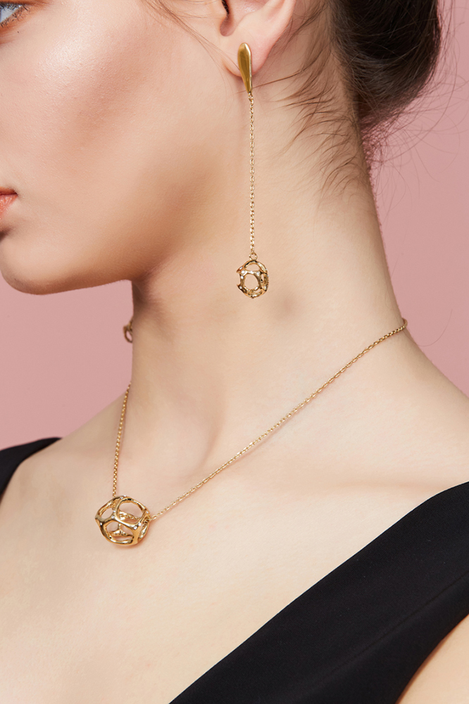 Texture Collection Long Drop Earrings With Crystal