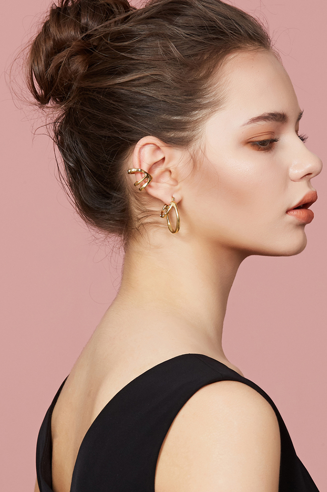 Curvilinear Collection Wrap Around Folding Curve Earrings