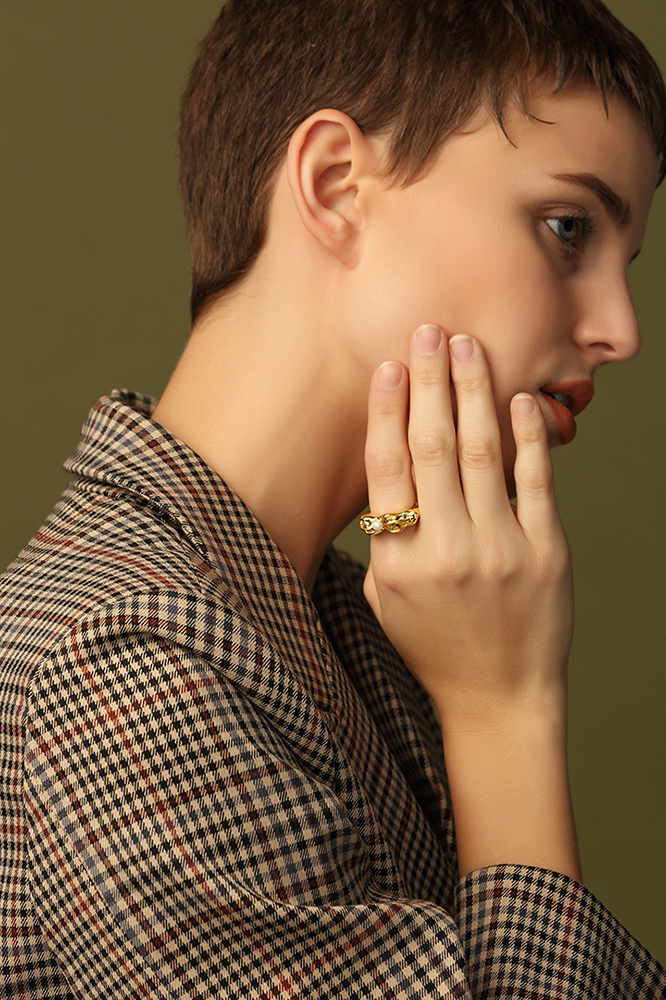 Calyx Collection Flower Shape Ring With Pearl