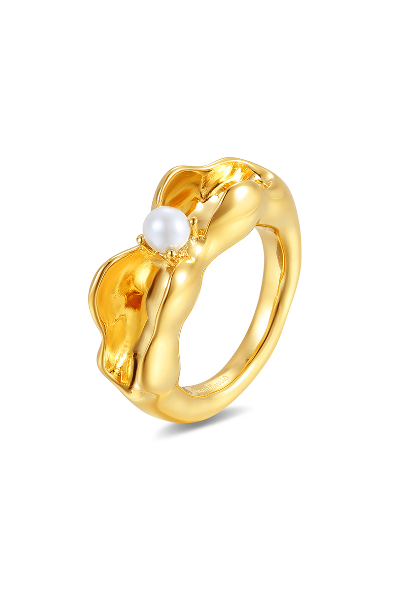 Calyx Collection Flower Shape Ring With Pearl
