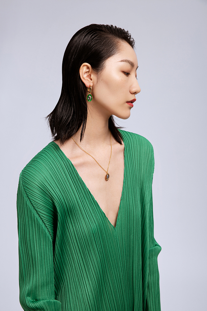 Avocado Shell Two-Tone Necklace