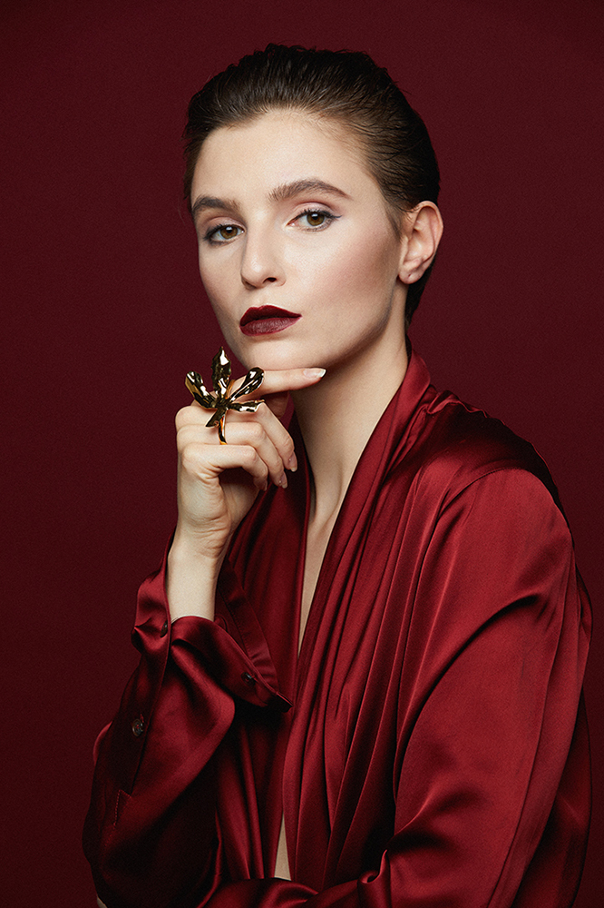 Iris Collection Free Size Flower Shape Three Finger Ring