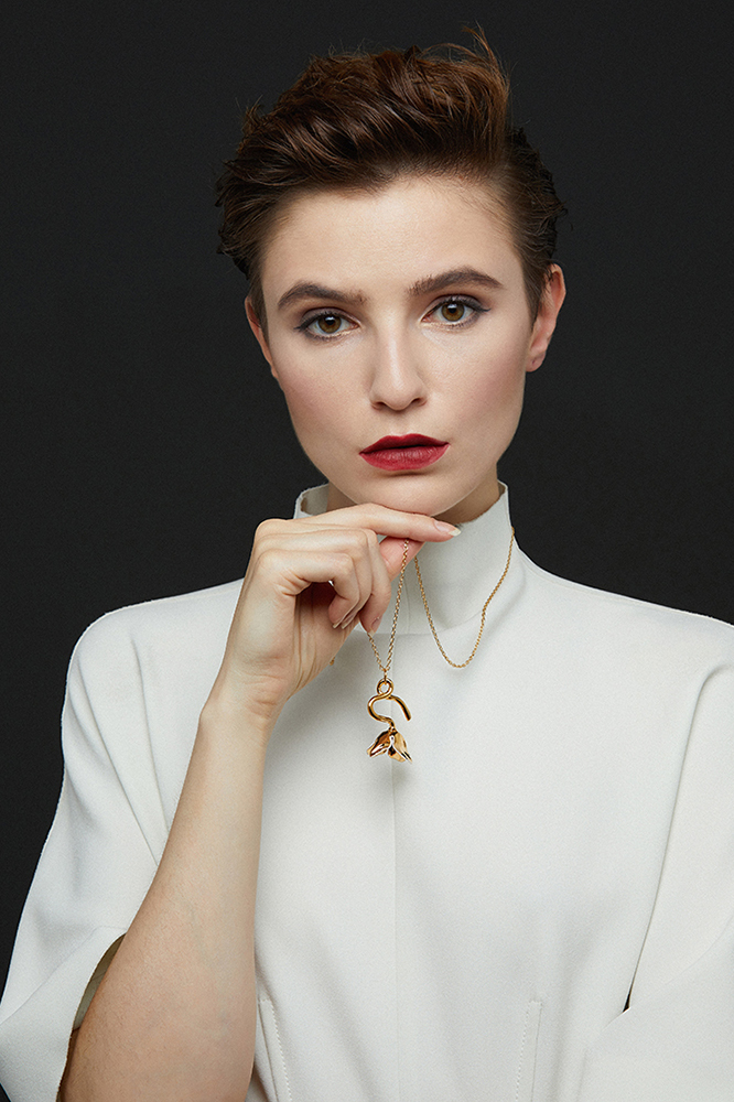 Tulip Collection Single Flower Necklace With White Enamel