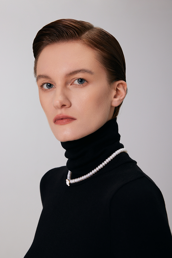 Wild Rose Collection Flower Choker With White Enamel Pearls