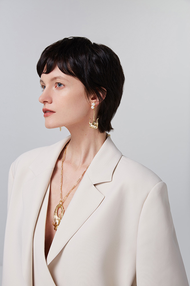 Datura Collection Single Flower Necklace