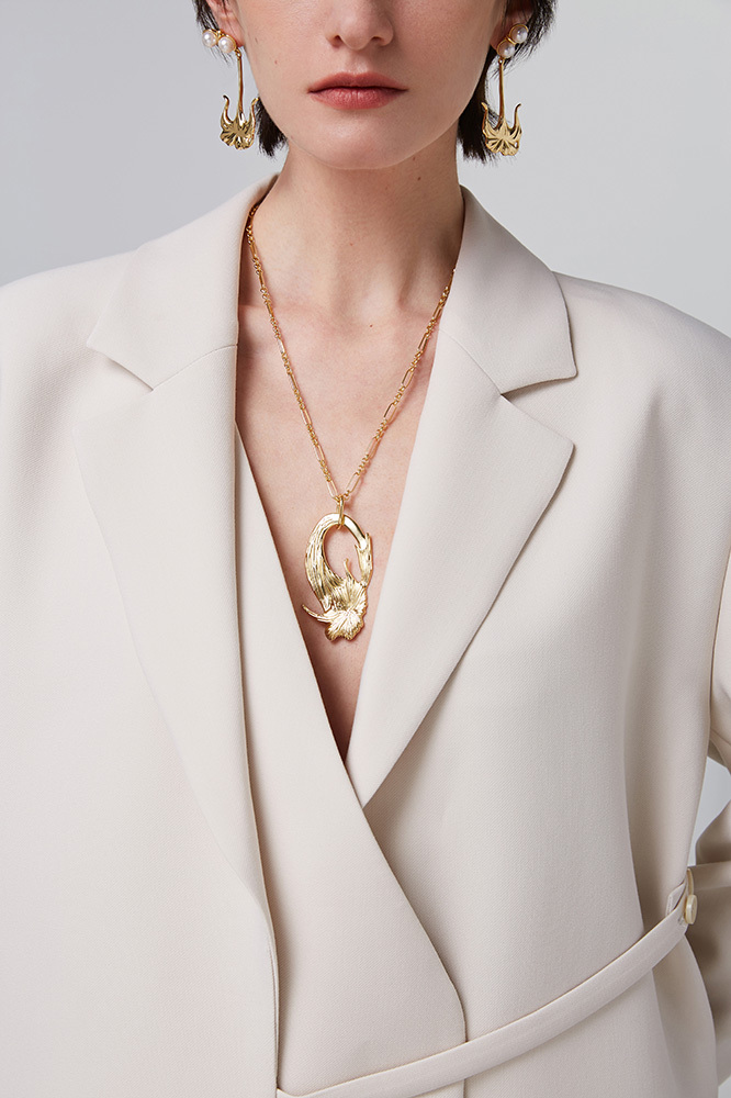 Datura Collection Single Flower Necklace