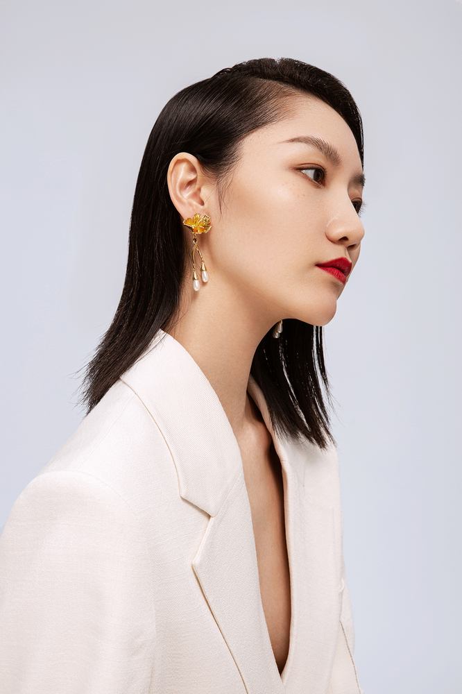 Cosmos Collection With Folding Flower Hyperbolic Earrings