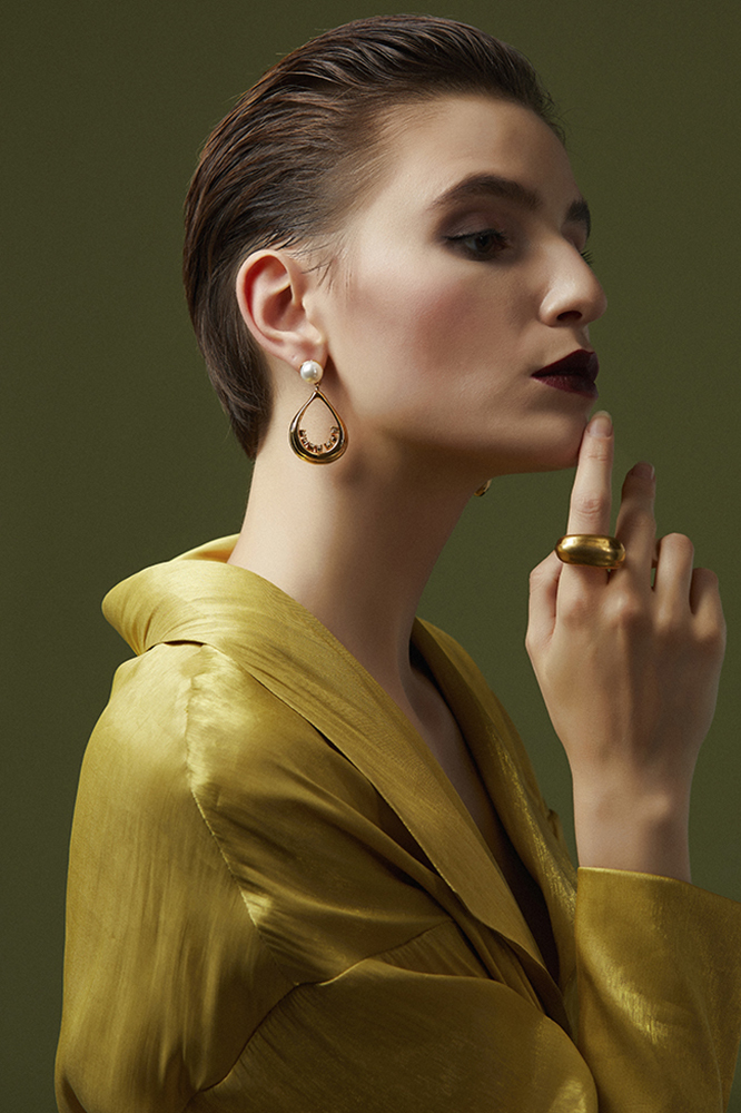 Fig Collection Multi-seed Shape Ring With White Corundum