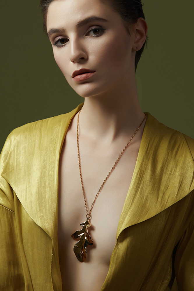 Fig Collection Leaf Shape Necklace