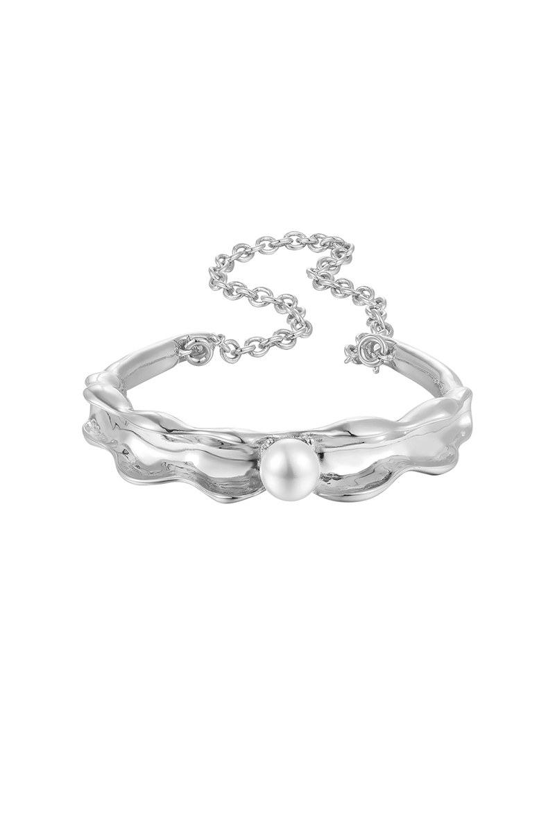 Calyx Collection Flower Design Bracelet
