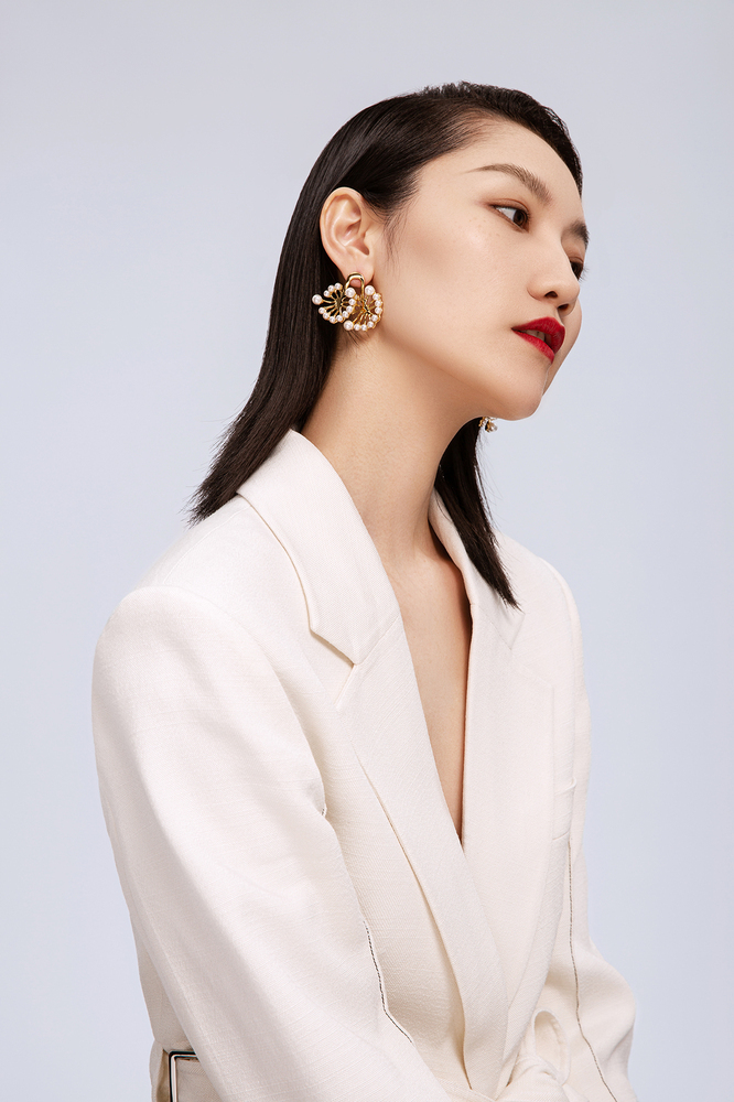 Dandelion Collection Bifloral Shape With Pearls Studs Earrings