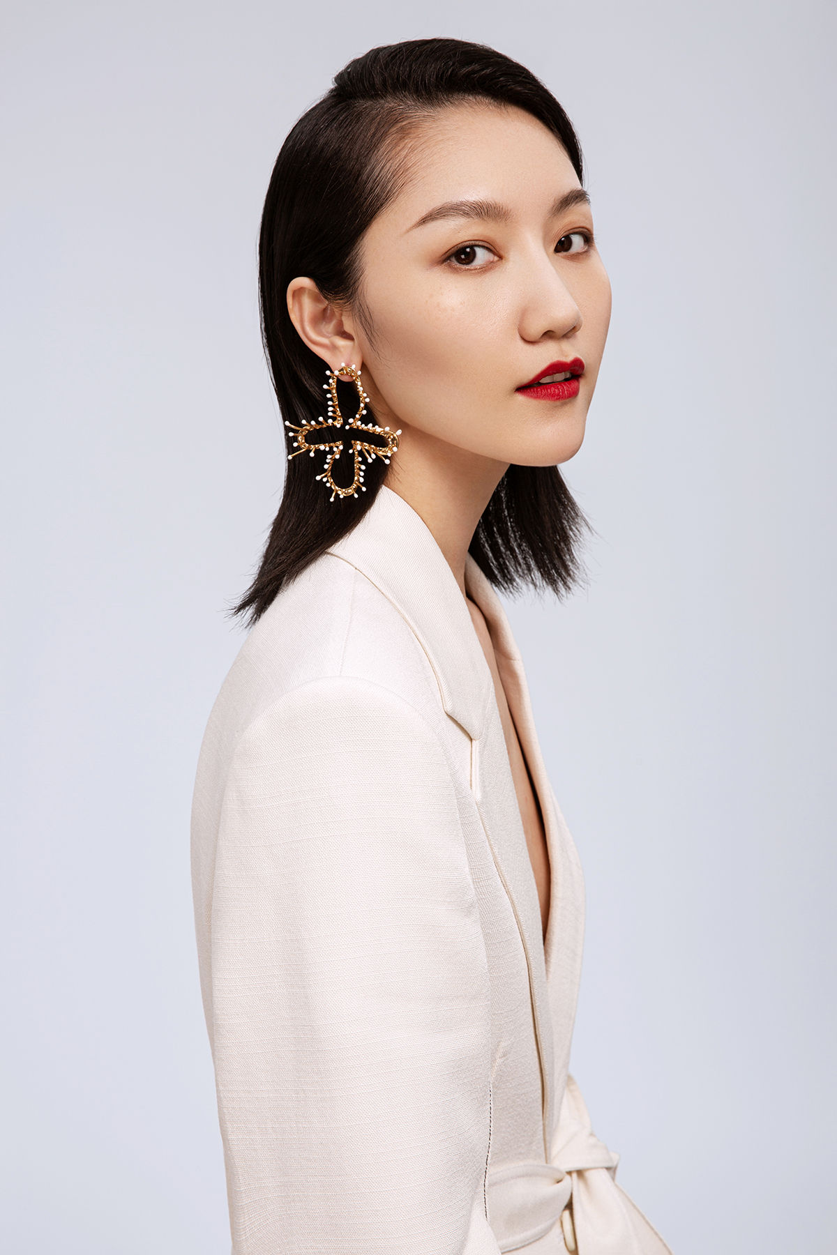 Stamens Collection Four Stamens Earrings With White Enamel