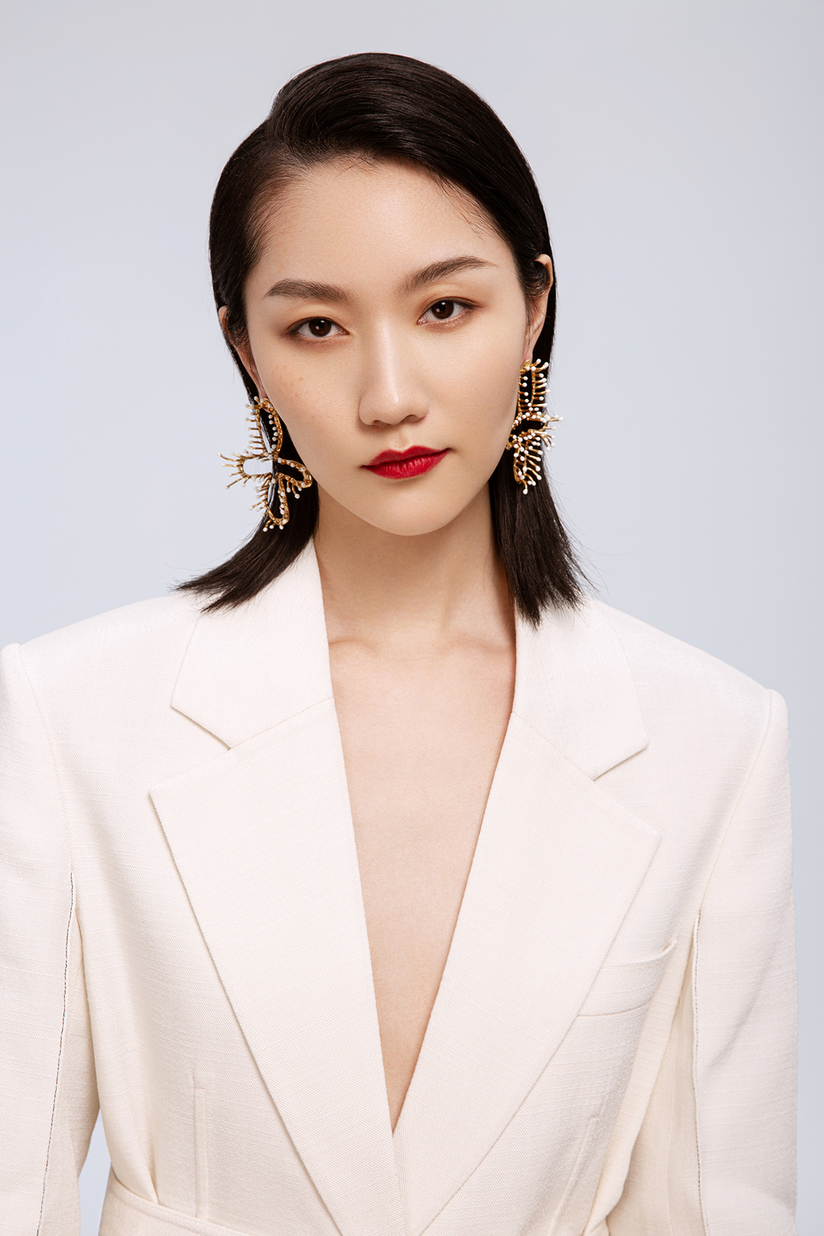 Stamens Collection Four Stamens Earrings With White Enamel