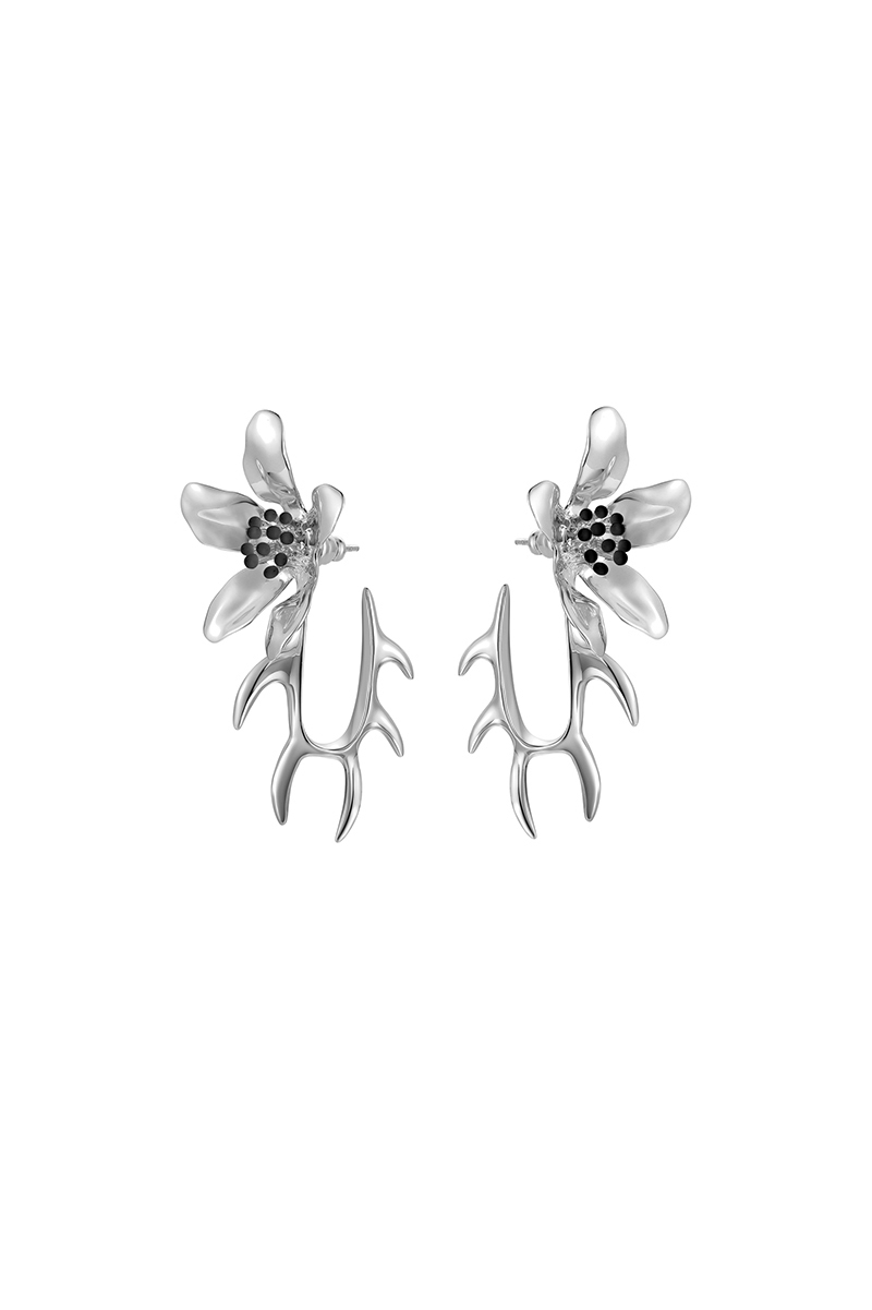 Five Petals Connect With Thorn Detachable Silver Earrings
