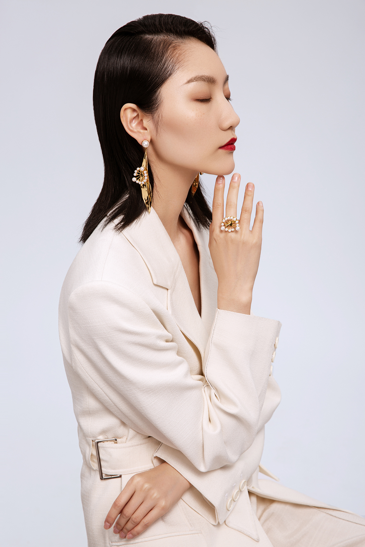 Dandelion Collection Leaf Shape With Pearls Earrings