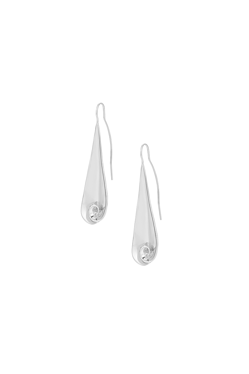 Calla Lily Collection Small Flower Earrings