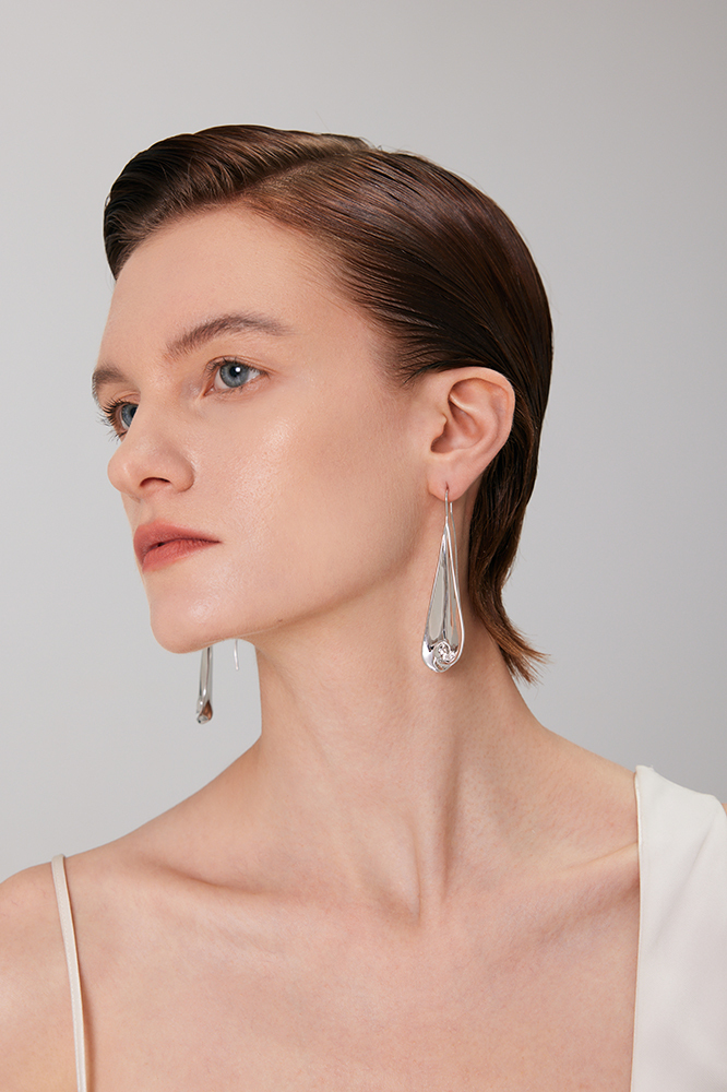 Calla Lily Collection Small Flower Earrings