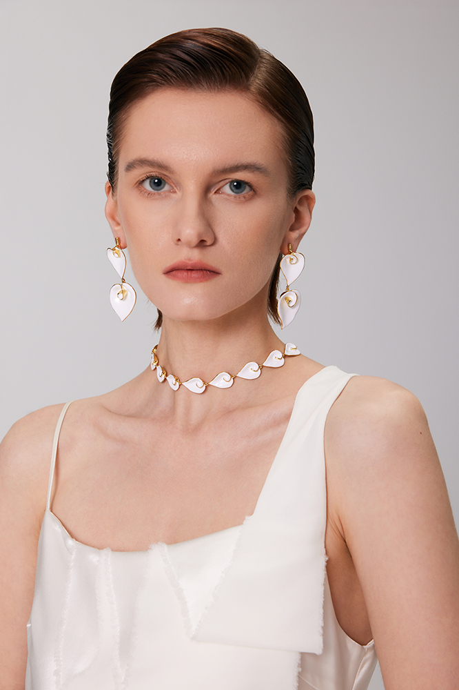 Calla Lily Collection White Bifloral Earrings