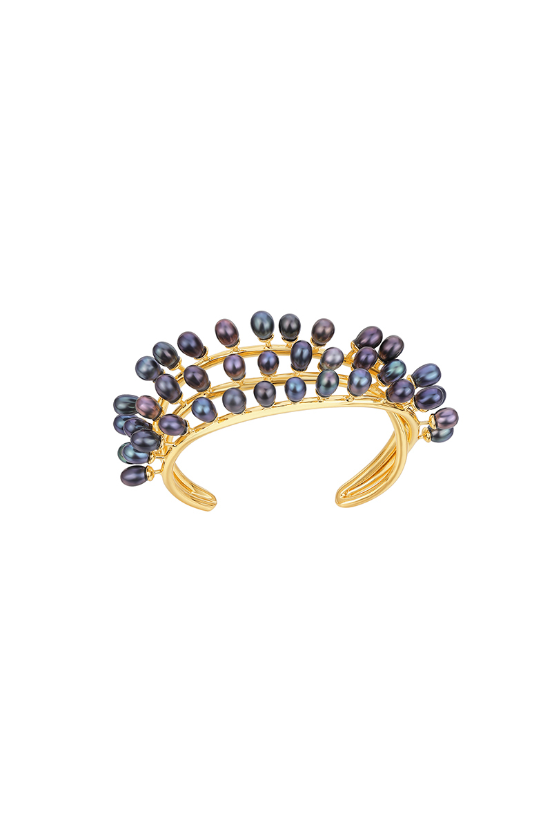 Eucalyptus Collection Fruit-shaped Multi-pearl Three-line Bracelet