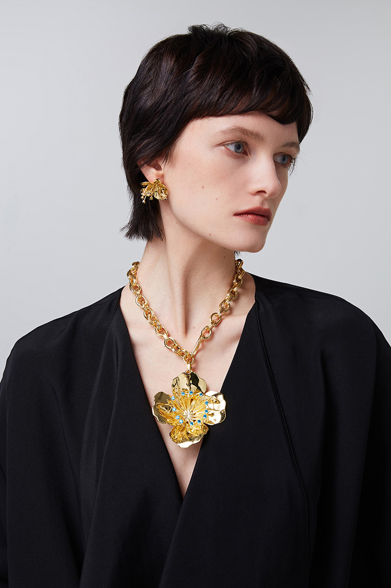 Meconopsis Collection Large Flower Detachable Necklace